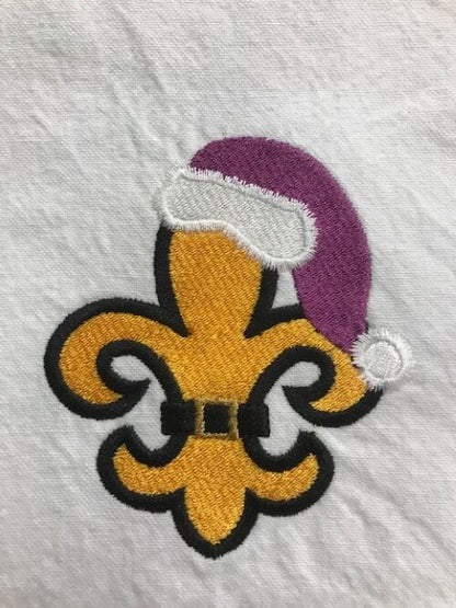 Fleur de lis Tea Towel, Kitchen Tea Towel, Louisiana Themed Tea Towel, Christmas home decor
