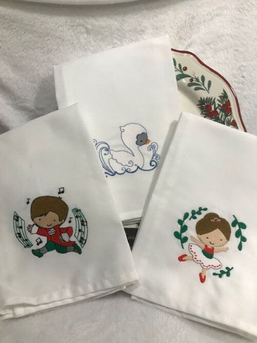 Christmas 12 Days of Christmas Embroidered Cloth Dinner Napkins, Twelve Days of Christmas napkins embroidered