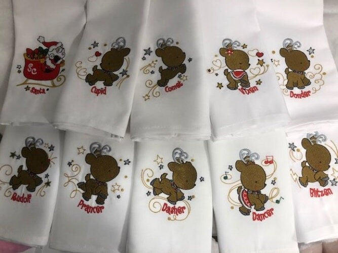 Christmas dinner napkins, Christmas Reindeer Embroidered Cloth Dinner Napkins, Christmas cloth dinner napkins reindeer, embroidered