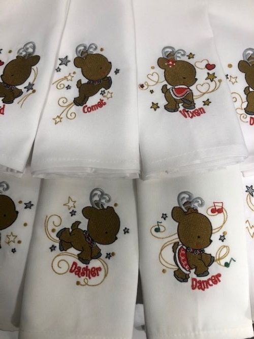 Christmas dinner napkins, Christmas Reindeer Embroidered Cloth Dinner Napkins, Christmas cloth dinner napkins reindeer, embroidered