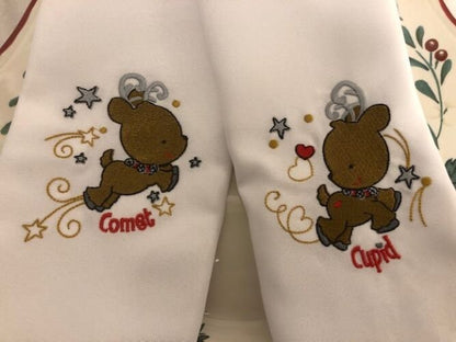 Christmas dinner napkins, Christmas Reindeer Embroidered Cloth Dinner Napkins, Christmas cloth dinner napkins reindeer, embroidered
