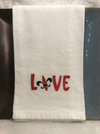 Kitchen Tea Towel Got a Little Cajun in my Soul, Crawfish, Gumbo, embroidered, Louisiana Themed Gift, Gift for mom, Gift for dad,