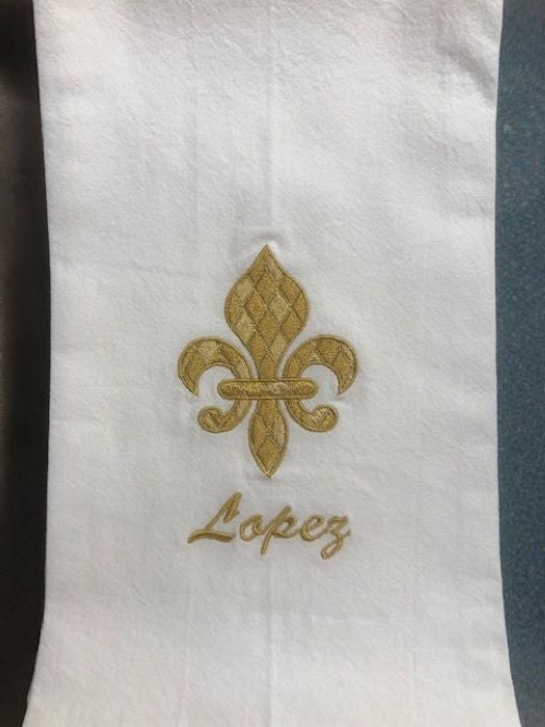 Fleur-de-Lis Christmas Tea Towel