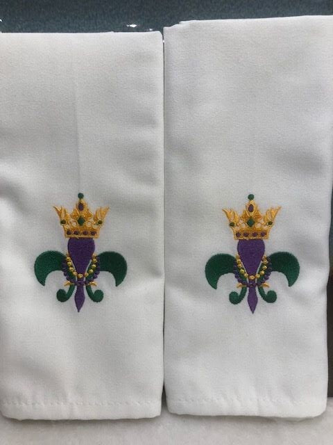 Louisiana Mardi Gras Fleur de Lis Cloth Dinner Napkin Set of 8, Cajun Napkin, Embroidered, Customized, Monogrammed dinner napkin