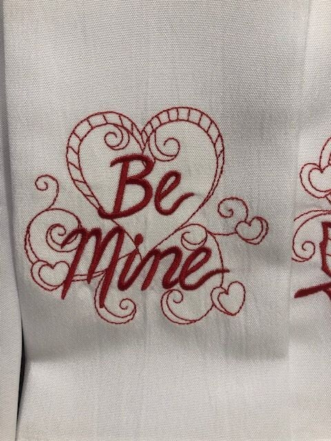 Valentine Cloth Dinner Napkin Set of 6, Valentine's Day Dinner Napkin, Embroidered, Customized, Valentines Day, I love you, Mr Mrs