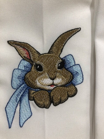 Easter bunny cloth dinner napkin set of 6, embroidered, customized, dinner napkin, Easter dinner, Easter Rabbit, Easter Bunny family dinner