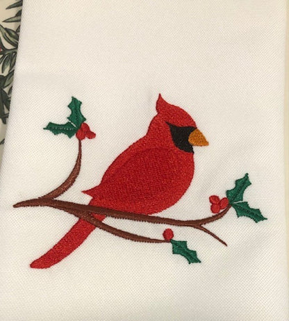 Cardinal Christmas Dinner Napkin Set – Embroidered