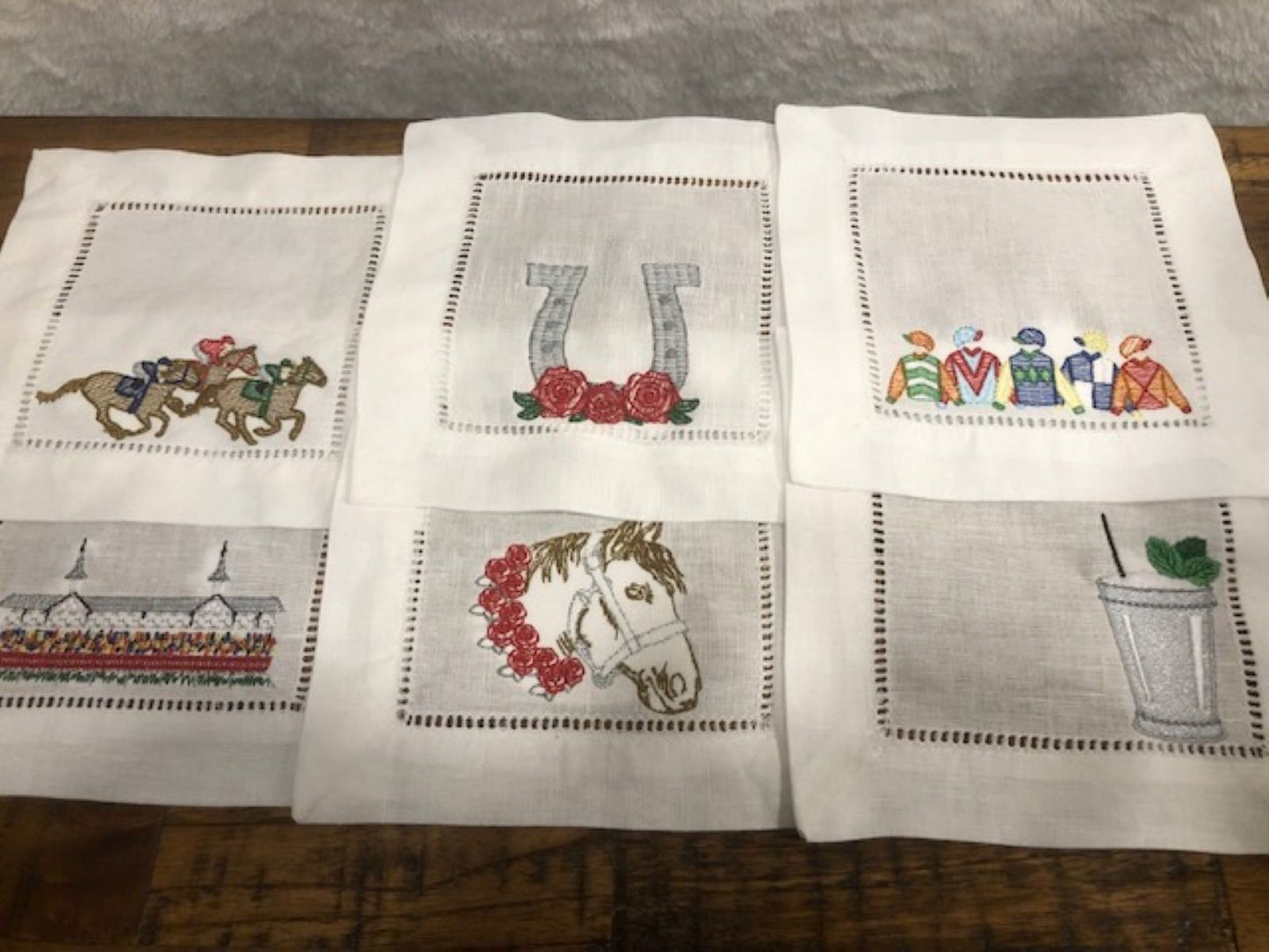 Kentucky Derby Embroidered Cocktail Napkins, Derby Cocktail Napkins set of 4, 6, Bar Top Napkins, Derby Gifts, Churchill Downs Run for Roses