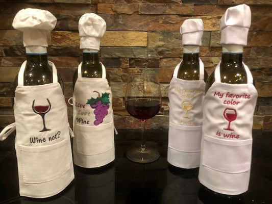 Wine Bottle Apron, Wine bottle cover, wine bottle cover, housewarming gift, wine bottle embroidery