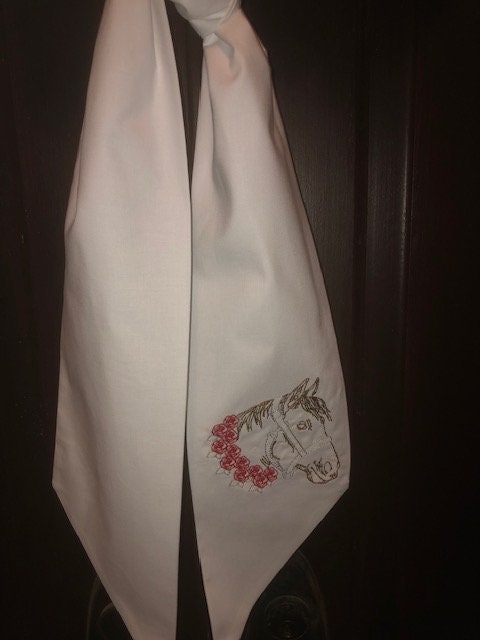 Kentucky Derby Wreath Sash, derby Wreath Sash, Wreath Bow, Kentucky Derby decoration, Kentucky Derby Celebration