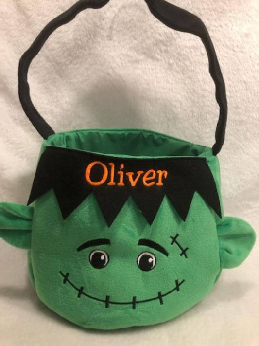 Halloween Basket, Trick or Treat Basket, Trick or Treat Bucket, Halloween Bucket personalized, customized embroidered, Ghost, Cat, Pumpkin